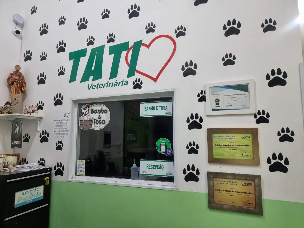 Atendimento na Clínica Veterinária Bandeirantes